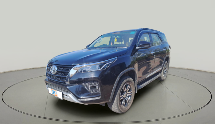 2024 Toyota Fortuner 4X2 MT 2.8 DIESEL, Diesel, Manual, 40,202 km, exterior