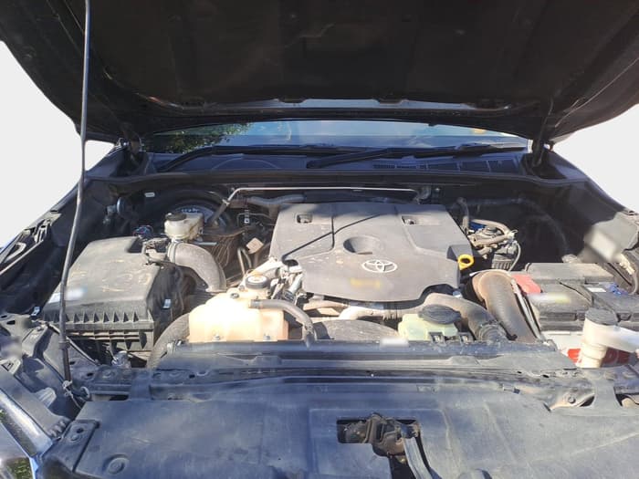 2024 Toyota Fortuner 4X2 MT 2.8 DIESEL, Diesel, Manual, 40,202 km, exterior