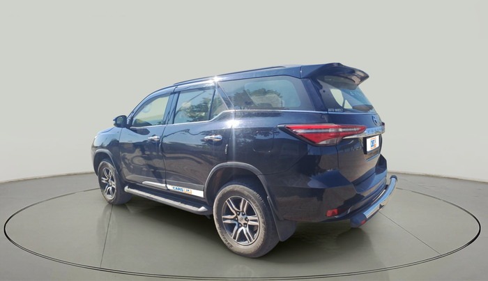 2024 Toyota Fortuner 4X2 MT 2.8 DIESEL, Diesel, Manual, 40,202 km, exterior