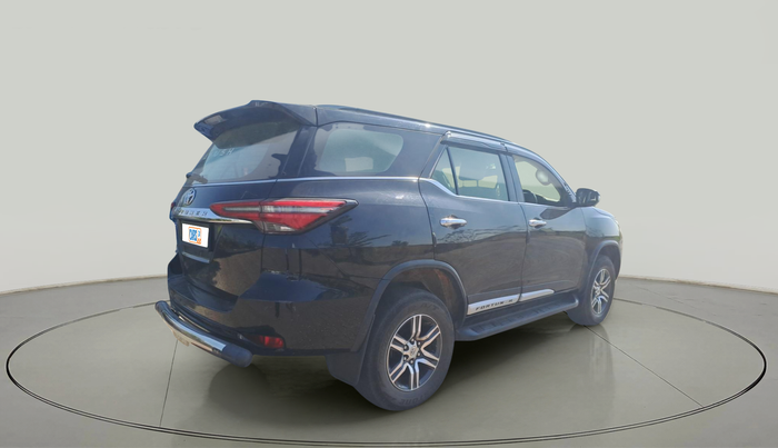 2024 Toyota Fortuner 4X2 MT 2.8 DIESEL, Diesel, Manual, 40,202 km, exterior