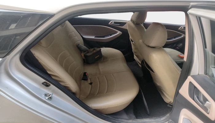 2016 Hyundai Elite i20 SPORTZ 1.2, Petrol, Manual, 1,21,782 km, interior