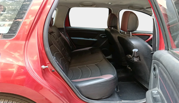 2017 Renault Duster RXS CVT, Petrol, Automatic, 91,774 km, interior