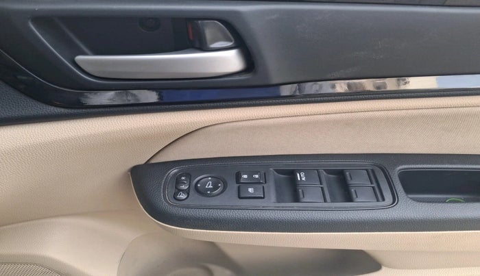 2020 Honda Amaze 1.2L I-VTEC VX, Petrol, Manual, 43,252 km, interior