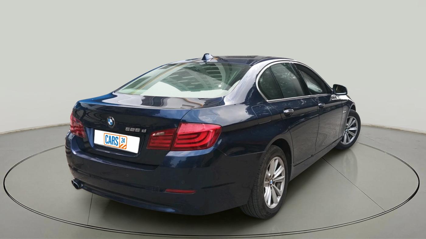 2011 BMW 5 Series 525D 3.0, Diesel, Automatic, 1,76,851 km, exterior