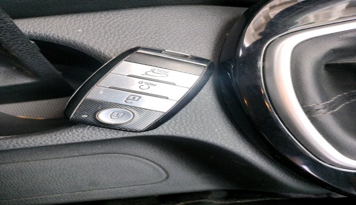 2021 KIA SELTOS HTK PLUS 1.5, Petrol, Manual, 44,278 km, interior