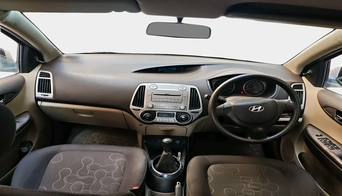 2011 Hyundai i20 MAGNA 1.2, Petrol, Manual, 1,11,031 km, interior