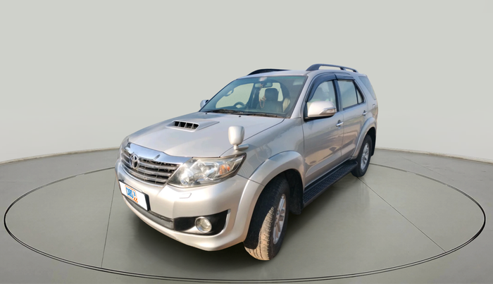 2013 Toyota Fortuner 3.0 4X4 MT, Diesel, Manual, 1,65,581 km, exterior
