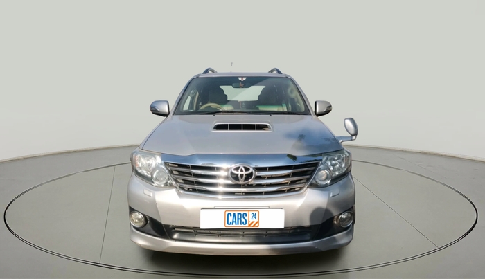 2013 Toyota Fortuner 3.0 4X4 MT, Diesel, Manual, 1,65,581 km, exterior