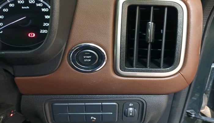 2022 Mahindra SCORPIO-N Z8 L DIESEL AT 2WD 7 STR, Diesel, Automatic, 79,365 km, interior