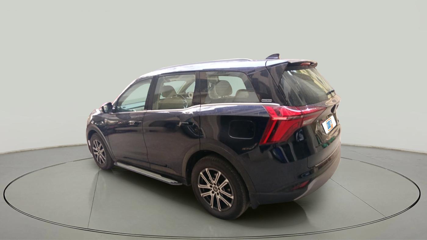 2021 Mahindra XUV700 AX 7 LUXURY D AT 7 STR, Diesel, Automatic, 80,192 km, exterior