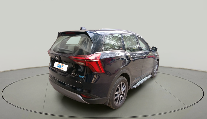 2021 Mahindra XUV700 AX 7 LUXURY D AT 7 STR, Diesel, Automatic, 80,192 km, exterior