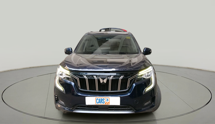 2021 Mahindra XUV700 AX 7 LUXURY D AT 7 STR, Diesel, Automatic, 80,192 km, exterior