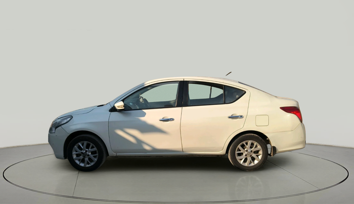 2015 Nissan Sunny XV DIESEL, Diesel, Manual, 2,50,353 km, exterior