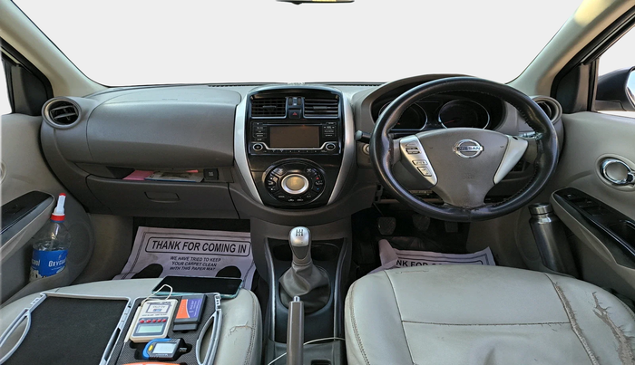 2015 Nissan Sunny XV DIESEL, Diesel, Manual, 2,50,353 km, interior