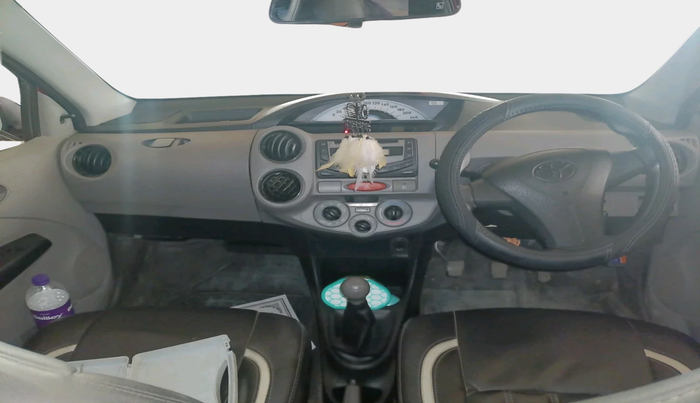 2011 Toyota Etios Liva G, Petrol, Manual, 51,423 km, interior