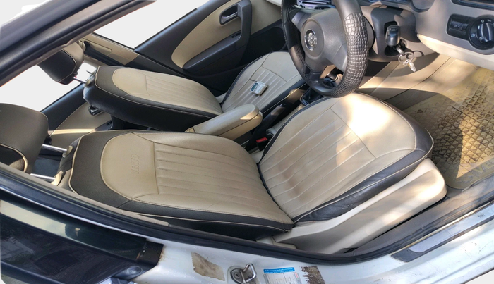 2012 Volkswagen Vento TRENDLINE 1.6, Petrol, Manual, 87,345 km, interior