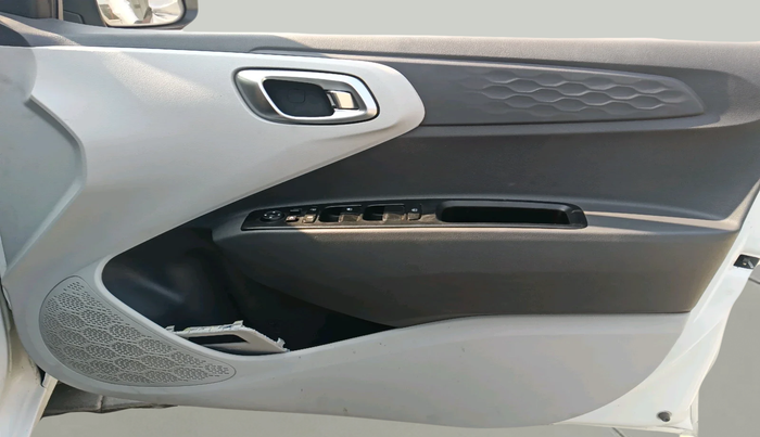 2021 Hyundai GRAND I10 NIOS SPORTZ 1.2 KAPPA VTVT CNG, Petrol, Manual, 75,246 km, interior