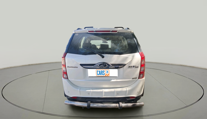 2017 Mahindra XUV500 W10, Diesel, Manual, 1,47,850 km, exterior