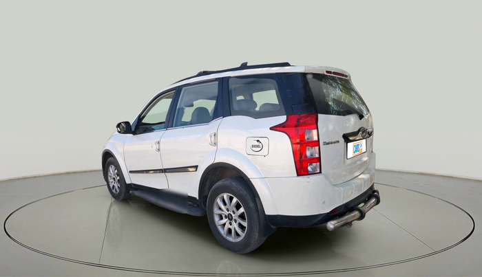 2017 Mahindra XUV500 W10, Diesel, Manual, 1,47,850 km, exterior