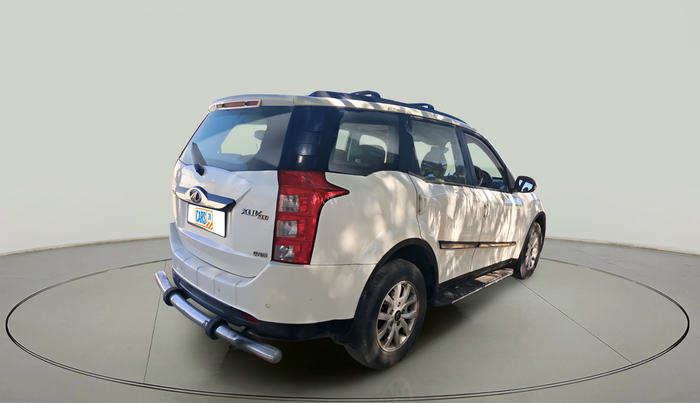 2017 Mahindra XUV500 W10, Diesel, Manual, 1,47,850 km, exterior