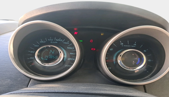 2017 Mahindra XUV500 W10, Diesel, Manual, 1,47,850 km, interior