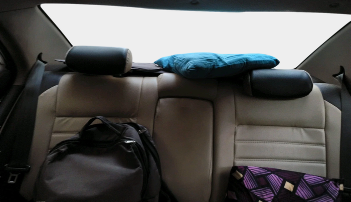 2014 Hyundai Xcent S (O) 1.2, Petrol, Manual, 1,30,338 km, interior