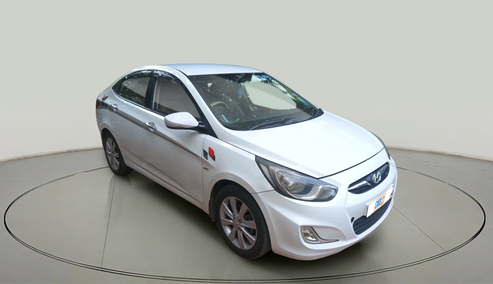 2011 Hyundai Verna FLUIDIC 1.6 VTVT SX OPT, Petrol, Manual, 69,961 km, exterior