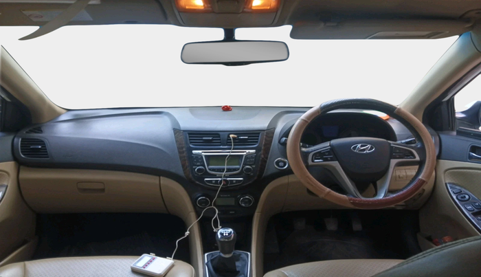 2011 Hyundai Verna FLUIDIC 1.6 VTVT SX OPT, Petrol, Manual, 69,961 km, interior