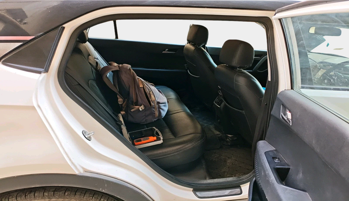 2016 Hyundai Creta SX PLUS 1.6 PETROL, Petrol, Manual, 58,566 km, interior