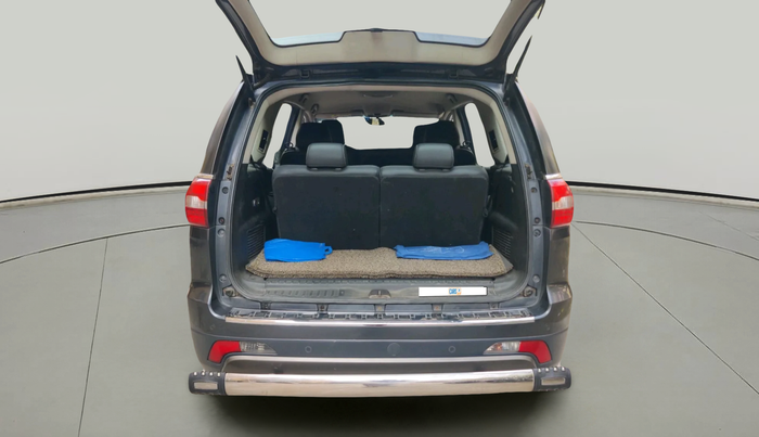 2017 Tata Hexa XT 4X2 7 STR, Diesel, Manual, 1,48,951 km, exterior