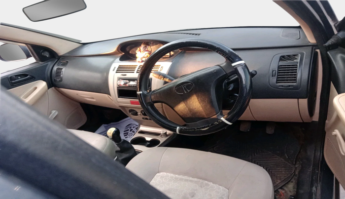 2013 Tata Indica Vista LS QUADRAJET, Diesel, Manual, 1,16,589 km, interior