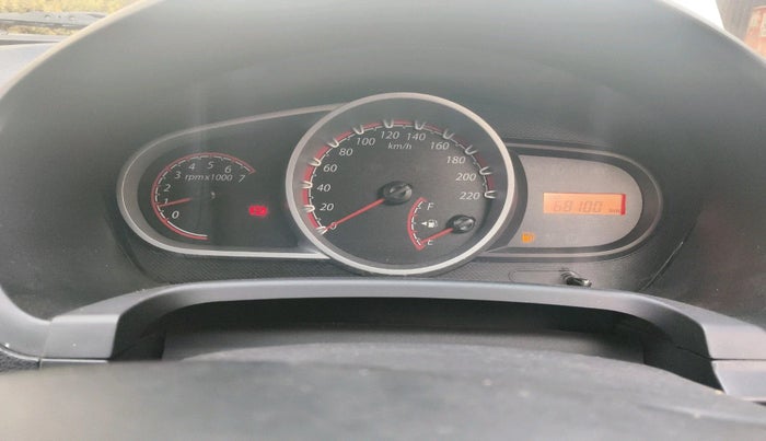 2011 Ford Figo TITANIUM 1.4 DIESEL, Diesel, Manual, 68,101 km, interior