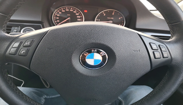 2010 BMW 3 Series 320d, Diesel, Automatic, 46,589 km, interior