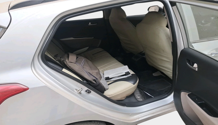 2014 Hyundai Grand i10 SPORTZ 1.2 KAPPA VTVT, Petrol, Manual, 31,769 km, interior