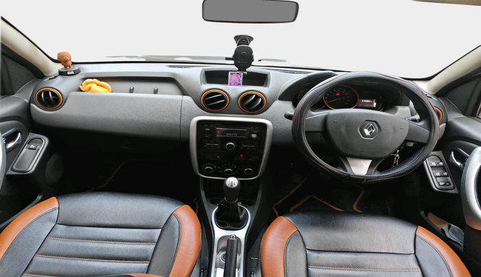 2015 Renault Duster 85 PS RXL DIESEL, Diesel, Manual, 53,202 km, interior