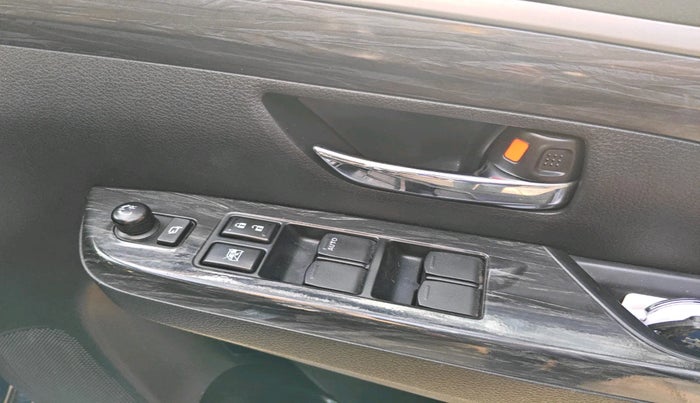 2022 Maruti XL6 ALPHA PLUS MT, Petrol, Manual, 23,696 km, interior