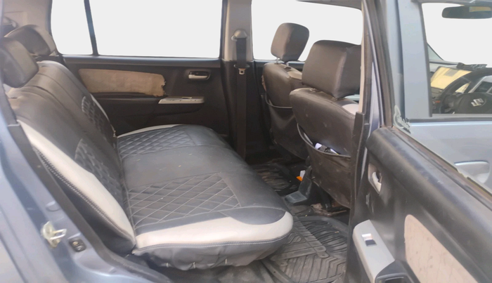 2013 Maruti Wagon R 1.0 VXI, CNG, Manual, 80,123 km, interior