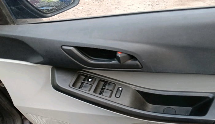 2022 Tata Tiago XT CNG, Petrol, Manual, 55,995 km, interior