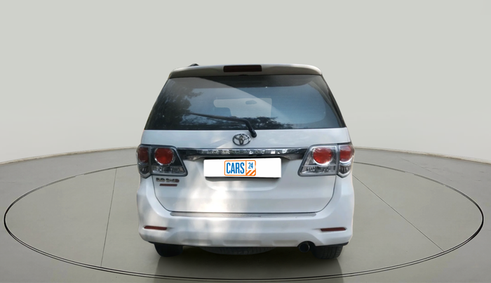 2014 Toyota Fortuner 3.0 4X2 AT, Diesel, Automatic, 2,10,915 km, exterior