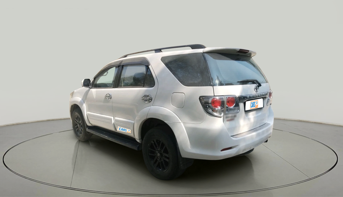 2014 Toyota Fortuner 3.0 4X2 AT, Diesel, Automatic, 2,10,915 km, exterior