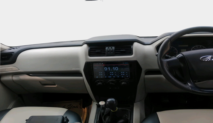 2022 Mahindra Scorpio S5, Diesel, Manual, 65,527 km, interior