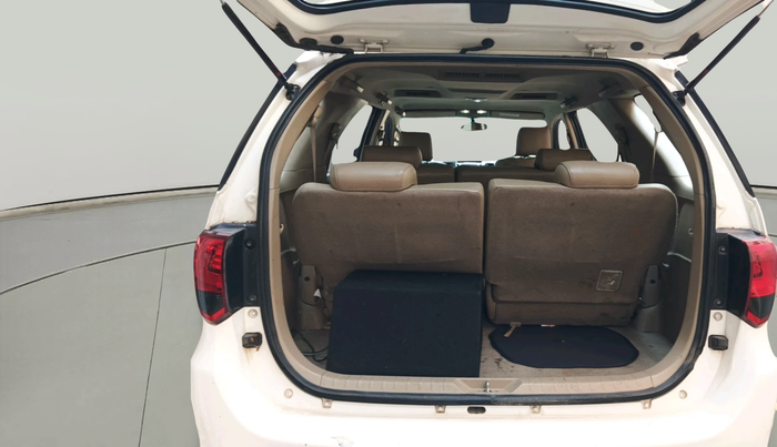 2015 Toyota Fortuner 3.0 4X2 AT, Diesel, Automatic, 1,73,127 km, exterior