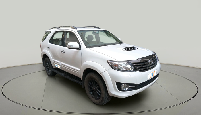 2015 Toyota Fortuner 3.0 4X2 AT, Diesel, Automatic, 1,73,127 km, exterior