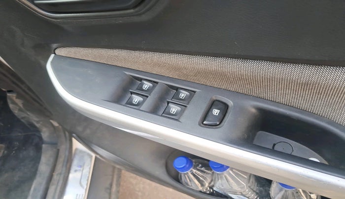 2022 Nissan MAGNITE XE, Petrol, Manual, 44,468 km, interior