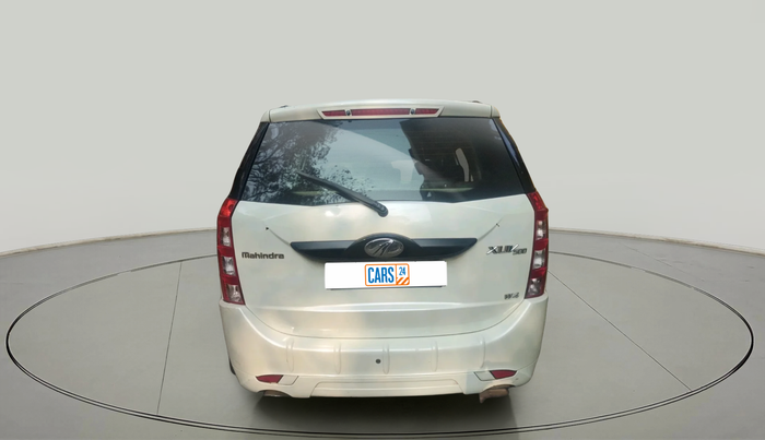 2017 Mahindra XUV500 W4, Diesel, Manual, 1,08,618 km, exterior