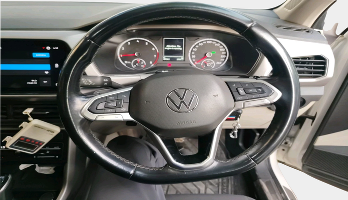 2022 Volkswagen TAIGUN HIGHLINE 1.0 TSI AT, Petrol, Automatic, 40,562 km, interior