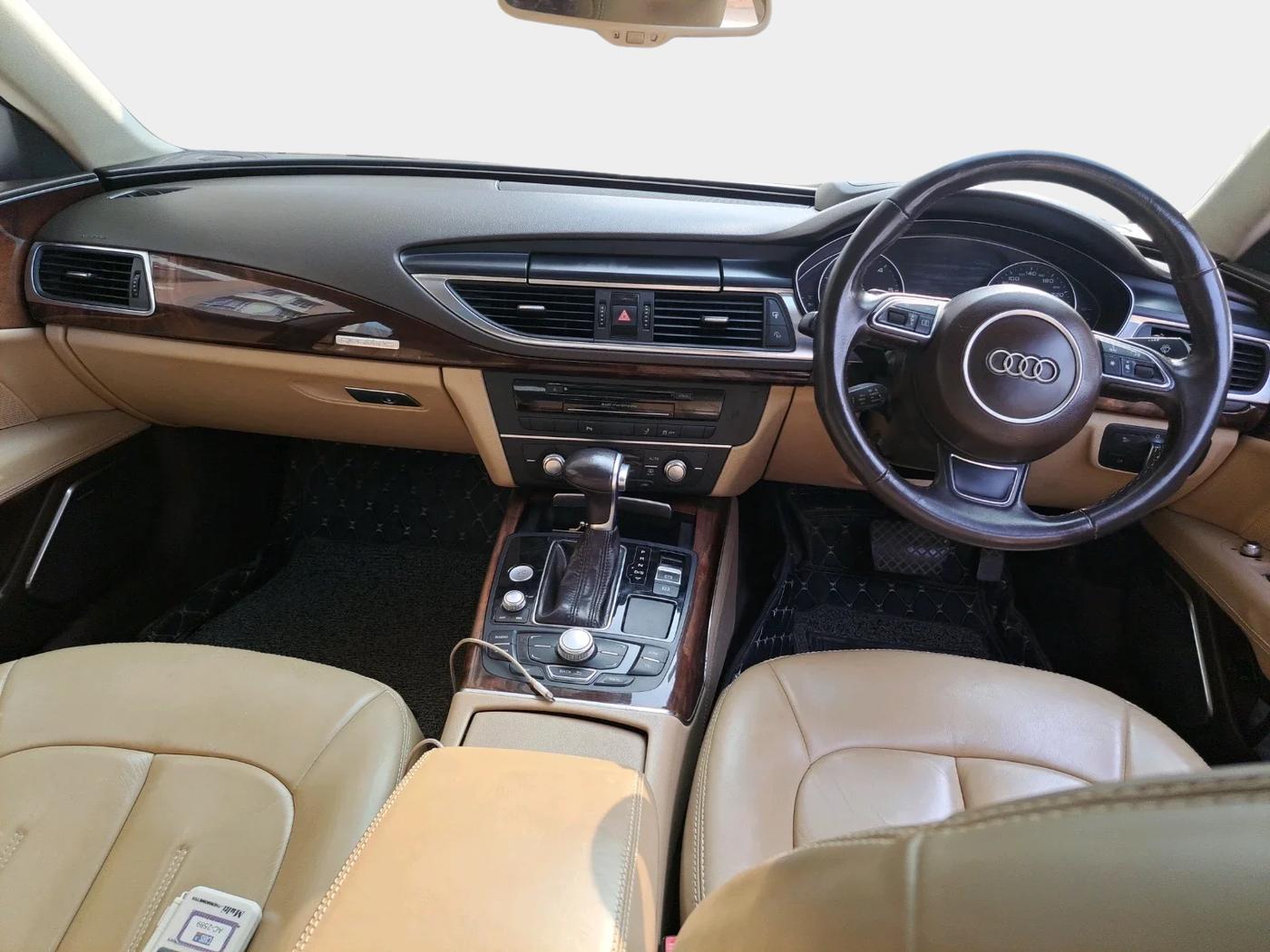 2011 Audi A8L 3.0 TDI quattro, Diesel, Automatic, 98,070 km, interior