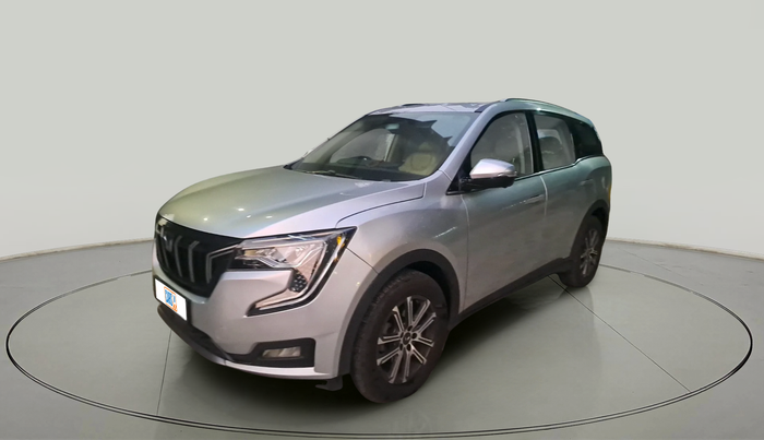 2022 Mahindra XUV700 AX 7 LUXURY D AT 7 STR, Diesel, Automatic, 78,815 km, exterior
