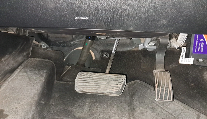 2022 Mahindra XUV700 AX 7 LUXURY D AT 7 STR, Diesel, Automatic, 78,815 km, interior