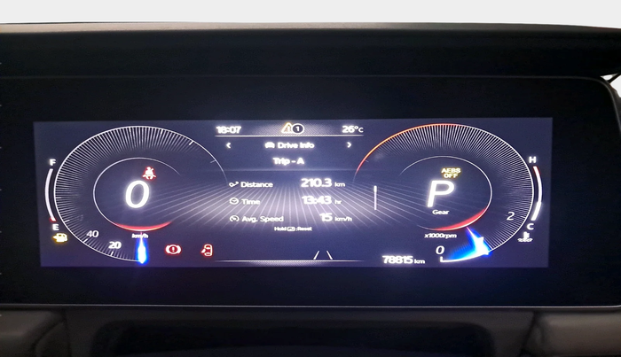 2022 Mahindra XUV700 AX 7 LUXURY D AT 7 STR, Diesel, Automatic, 78,815 km, interior